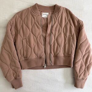 Quilted Crop Bomber Jacket - Taupe